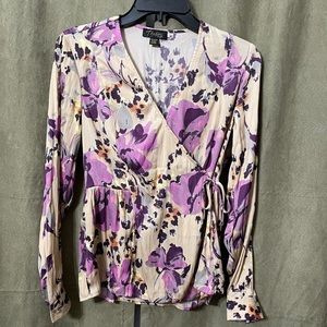 Thalia Sodi Wrap floral shirt